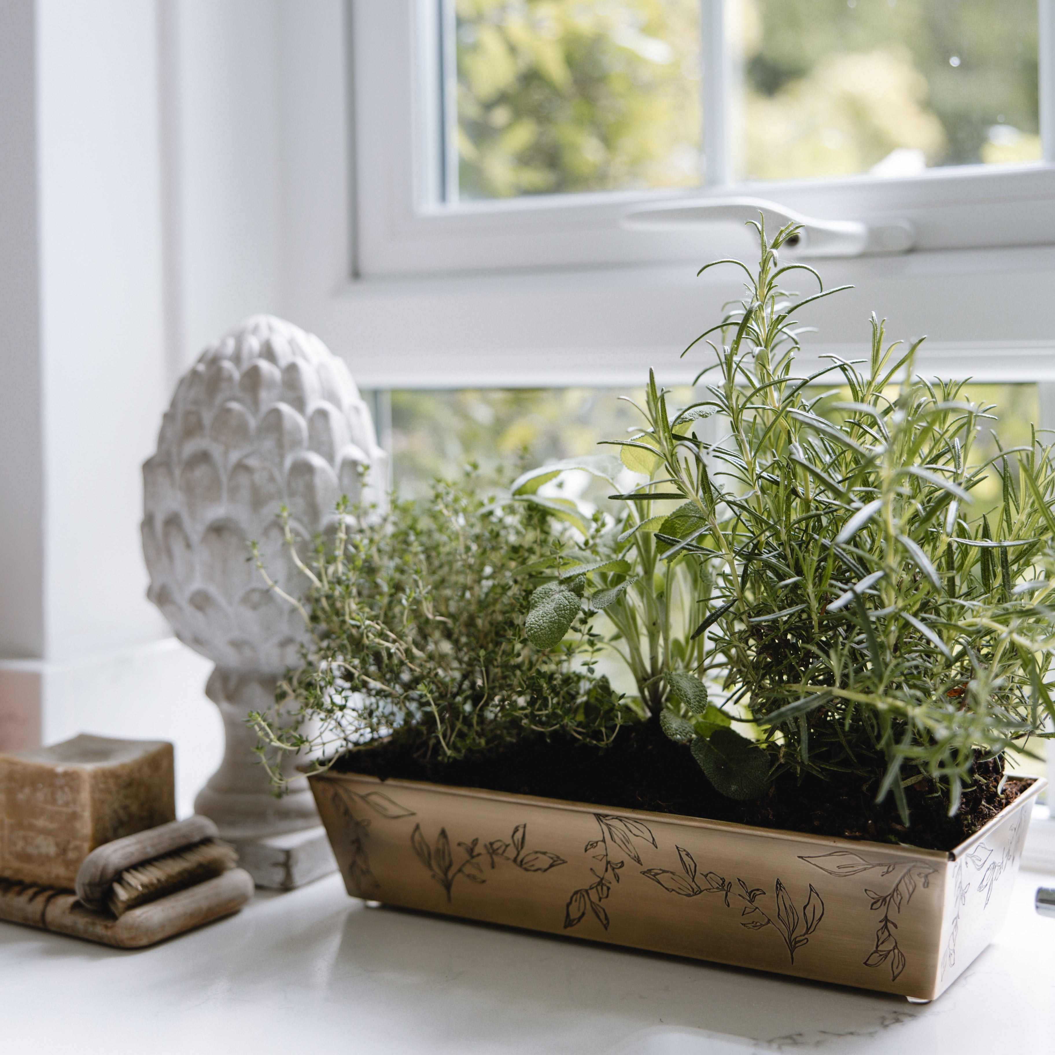 Brass Leaf Planter