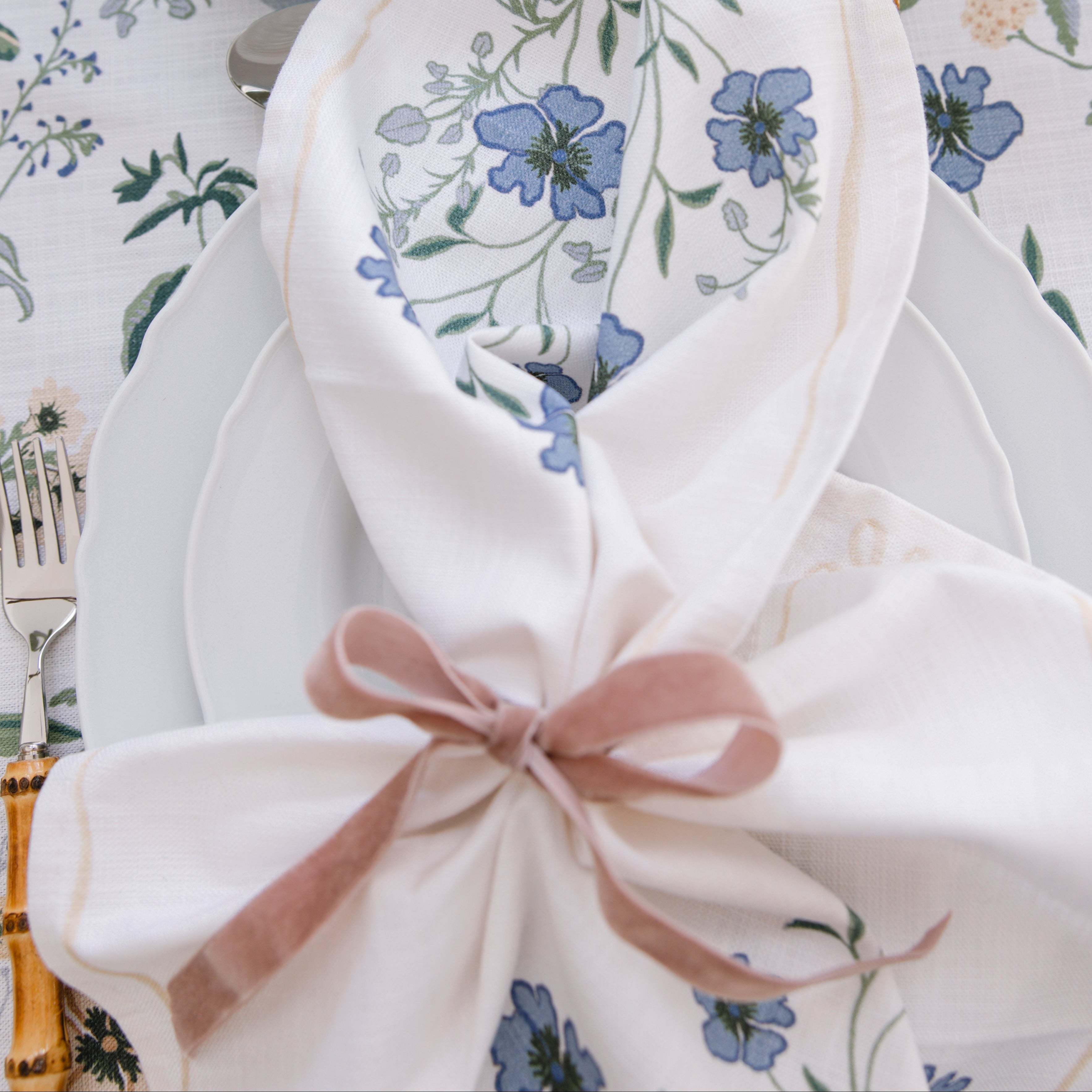 The Wilding Napkins (Set of 6)