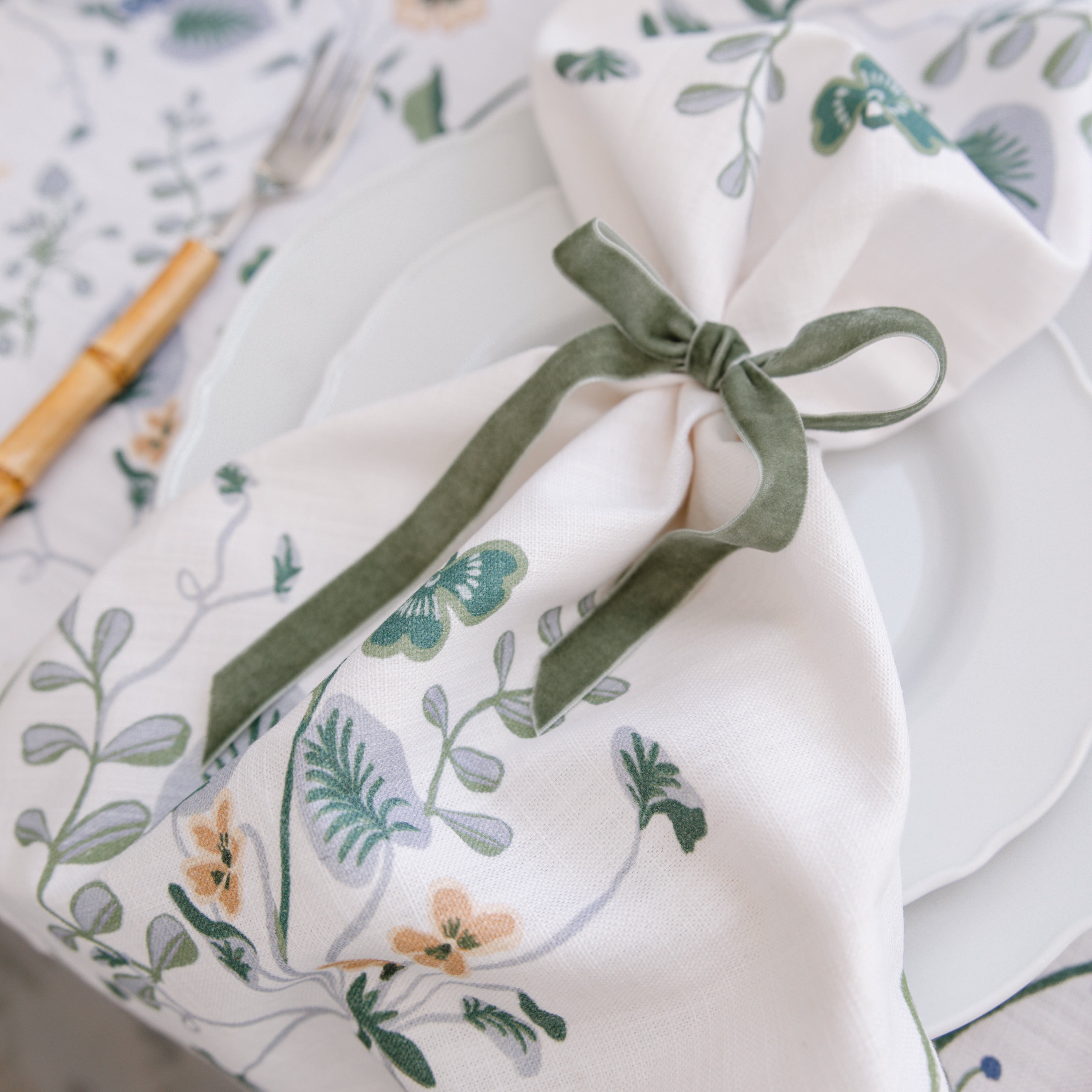 The Wilding Napkins (Set of 6)