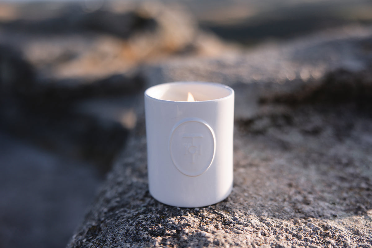 Dwell Candle